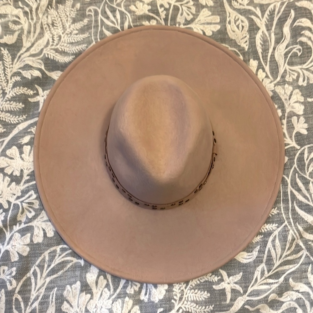 Treasure and Bond Hat